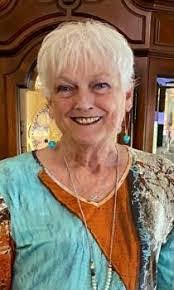 Kristin Kruszewski's Instagram, Twitter & Facebook