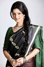 Srabanti primarily works in cinema of west bengal, based in kolkata. Srabanti Chatterjee