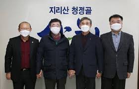 Đáng chú ý, buổi tập này công phượng tiếp tục bị hlv park hang seo nhắc nhở. Hlv Park Hang Seo Háº¿t Cach Ly Cung Que Nha Han Quá»'c Chá»'ng Dá»‹ch Bao Dan Tri