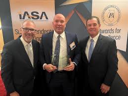 Dr. Scott Dearman, superintendent of Dunlap CUSD #323, has been named the  2024 Superintendent of Distinction by his colleagues in the Central  Illinois Valley Region of the Illinois Association of School Administrators  (