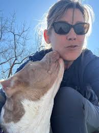 Please foster or adopt sweet Daisy! 🌼❤️‼️