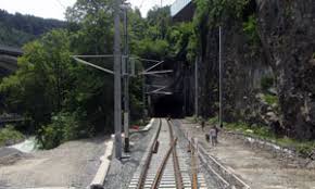Photos were taken while walking through the sillschlucht, a lil' valley near innsbruck. Lok Report Zum Badespass Uber Baustelle Und Hauptstrecke