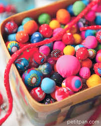 Perles En Tissu Petit Pan Bijoux En Tissu Peter Pan Boite A Couture