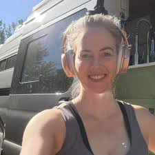 Ex-Millionärin lebt nach Scheidung freiwillig von 30 Euro pro Tag