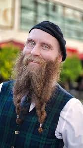 Thomas🕴😍 Absolut einzigartig, vorallem das Monokel👓, -, -,  #streetphotographer #streetphotography #streetstyle #oldmoneystyle #dresden