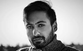 Rajpreet Gill's Instagram, Twitter & Facebook