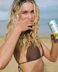 Brett Goldsmith's Instagram, Twitter & Facebook