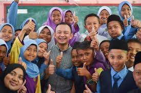 The term salafism refers to an interpretation of islam that seeks to restore islamic faith and practice to the way they existed at the time of prophet muhammad and the early generations of his followers. Maszlee Malik Facebook