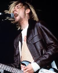 Pin By Berkay Saritas On Kurt Cobain In 2020 Kurt Cobain Nirvana Kurt Cobain Nirvana Kurt
