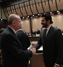 Sinema Sektoru Saray Da Sinema Sakal Modelleri Unluler
