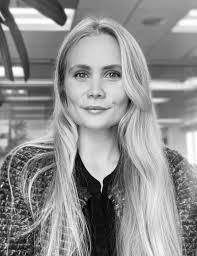 Rachael Cope's Instagram, Twitter & Facebook