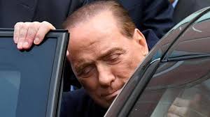 Al termine della visita marina berlusconi e barbara berlusconi, con i loro figli, hanno pranzato a cucina milanello. Berlusconi Zangrillo Quadro Clinico In Miglioramento La Repubblica
