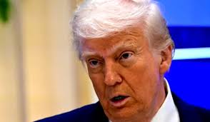 Antena 1 a fost amendată de CNA pentru mai multe ediţii „Acces direct“ în  care s-a vorbit despre „Ambulanţa Neagră care răpeşte copii“