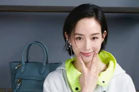 Chang attended national taipei university and obtained a bachelor's degree in law. Arc7x3oxkm1gim