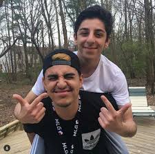 Pin By Marco Avila Santos On Faze Faze Rain Subscriber Count Fav Celebs