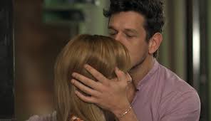 Com diana (alinne moares) do lado bom da força, o vilão se vê sem aliados, a não se ramon (gabriel louchard), seu fiel escudeiro. Marisa Diz A Lazaro Que Pode Estar Gravida E Ele Tem Reacao Inesperada Vem Por Ai Gshow