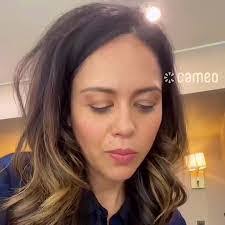 Alyssa Street's Instagram, Twitter & Facebook