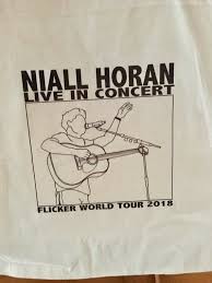 When you feel your love's been taken when you know there's something missing in the dark, we're bare. Niall Horan Flicker World Tour Personalisierte Tour Datum Etsy Niall Horan One Direction Merch One Direction Drawings