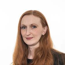 Elizabeth Hibbert's Instagram, Twitter & Facebook