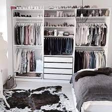 30 Simple And Modern Open Closet Ideas For Your Bedroom Home Design And Interior Closet Layout Bedroom Organization Closet Closet Bedroom