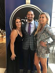 Последние твиты от roman reigns (@wweromanreigns). Handy Roman Reigns Era On Twitter Good Morning Guys Wow I M Going To Work Smiling And Filled With Pride Have A Wonderful Day Everyone Romanreigns No One Like Him Charlotte And