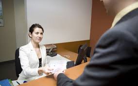 Mihaela popa a declarat că programul investeşte în tine va da cec bank posibilitatea să atragă tineri. Ce Este Programul InveÈ™teste In Tine Se Dau Credite FÄƒrÄƒ DobandÄƒ Click Mobile