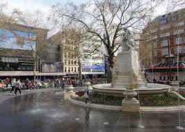 Leicester square has been entertaining london since 1670. Shakespeare Monument Leicester Square Gardens Picture Of Shakespeare Monument London Tripadvisor