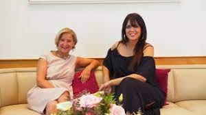 Doch die politikerin ist in griechenland unerwünscht. Fashiontalk Purkersdorf Johanna Mikl Leitner In Purkersdorf Trage Ich Dirndl Non At