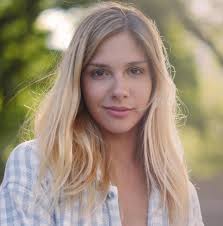 Fans de Paulina Vetrano added a...