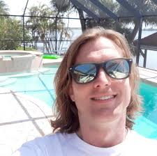 Remembering Alice In Chains lead singer Layne Staley who died