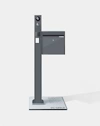 Siedle Vario Pedestal With Letterbox Intercom Nyc Siedle Intercom Www Soslocskmith Com Intercom Installation Nyc Kiosk Design Intercom House Interior Decor