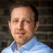 Dennis Buscher: Makler aus Delmenhorst