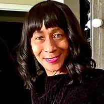 Stephanie Simon's Instagram, Twitter & Facebook