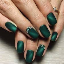 Whichever green nail polish colors you choose, it'll look bright on the nails. Nail Art 4943 Best Nail Art Designs Gallery Bestartnails Com Emerald Nails Green Nail Designs Green Nails