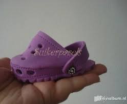 Sugar Shoes How To Make Gumpaste Shoes Baby Shoes Tutorial Gum Paste Sugar Shoes