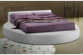 E per una 43enne, già conosciuta dalle forze dell'ordine, si sono aperte le porte del carcere. Letto Matrimoniale Tondo Di Design Rolly Toparredi