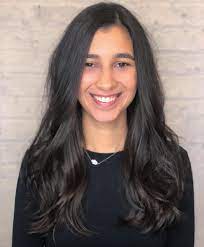The right haircut will make fine hair beautiful, and if you style it properly, making light waves, curls, nobody will notice that your hair lacks volume. Wwv Hairstylestrends Me Round Face Hairstyles Long Hairstyles For Round Faces Round Face Haircuts