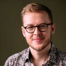 It takes two to tango: Stradivatango