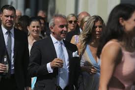 At the age of 17, he settled permanently in athens and in 1974. Darek Za Capi Hnizdo Babisova Dcera Adriana Bobekova Dostala Vilu Blesk Cz