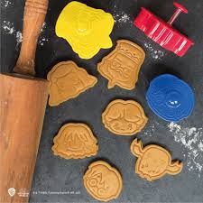 About 3 cups whole wheat pastry flour, plus more for dusting; Cookie Cutters Harry Potter Cinereplicas Cinereplicas Usa