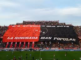 En las buenas y en las malas a mi no me inporta nada siempre te va a alentar la hinchada mas popular. Head Over Heart Reaping Rewards For Newell S Old Boys Golazo Argentino
