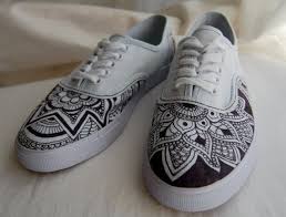Pin De Fer En Shoes Zapatos Pintados Zapatillas Pintadas Zapatos Pintados A Mano Muchas marcas tienen en su catálogo este tipo de tintas. zapatos pintados zapatillas pintadas