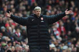 22 ekim 1949, strasbourg, fransa), fransız eski futbolcu ve teknik direktör. 13 Photos Of Arsene Wenger Looking Annoyed In His Oversized Coat Futebol Mundial Futebol Historia Do Futebol