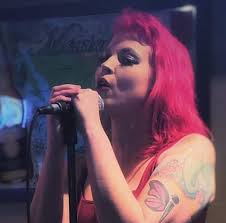 I just love this song. This is an arrangement I made with @mariusbeck (who  is singing and playing so beautifully here) for a concert in London ten  years ago. I have the