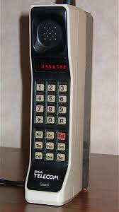 This Day In History: Martin Cooper Publicly Demonstrates The World's First  Handheld Mobile Phone ” From Today I Found Out | Whattayagonnado