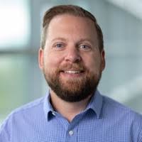 900+ profilů „Aleshire“