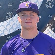 Sean Kempf's Instagram, Twitter & Facebook