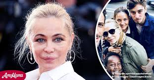La rédaction mis à jour le 06/06/16 12:50. Qui Sont Les Trois Enfants D Emmanuelle Beart Nelly Yohann Et Surifel