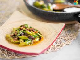 Stir Fry Asparagus In Xo Sauce Recipe Asparagus Fries Vegetable Dishes Sauce Recipes