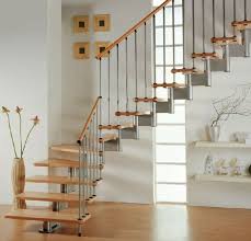 Ausgefallene Treppengelander Designs Fur Die Innentreppe Dachboden Renovierung Moderne Stiegen Treppe Haus
